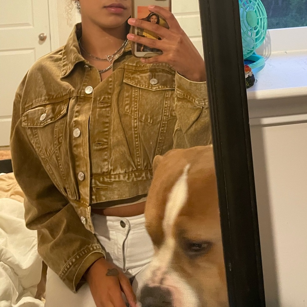 crop jean jacket !
